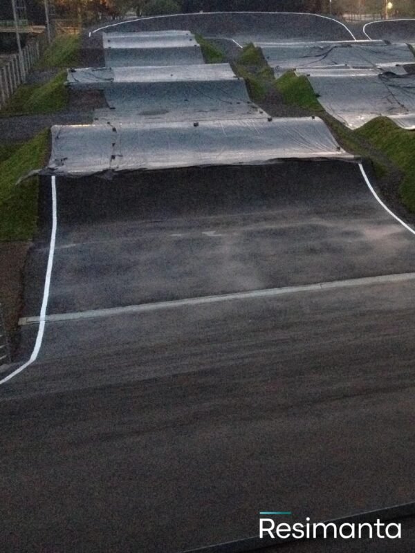 Resibike – Resina para Pista BMX